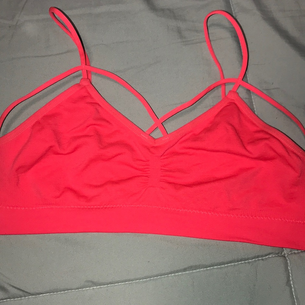 Sports bra